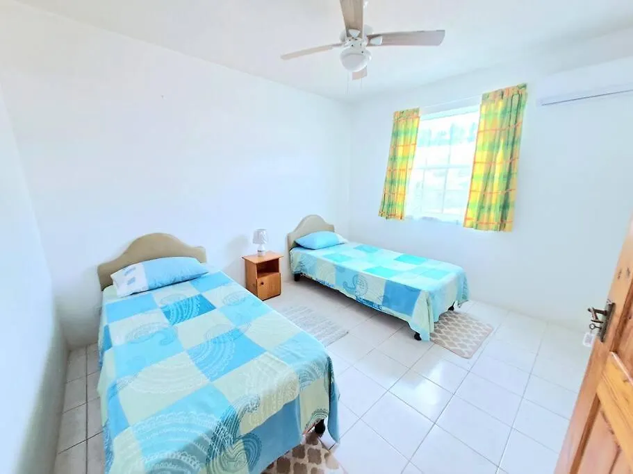 Tasteful Apartment In Rockley! Μπριτζτάουν Μπαρμπάντος